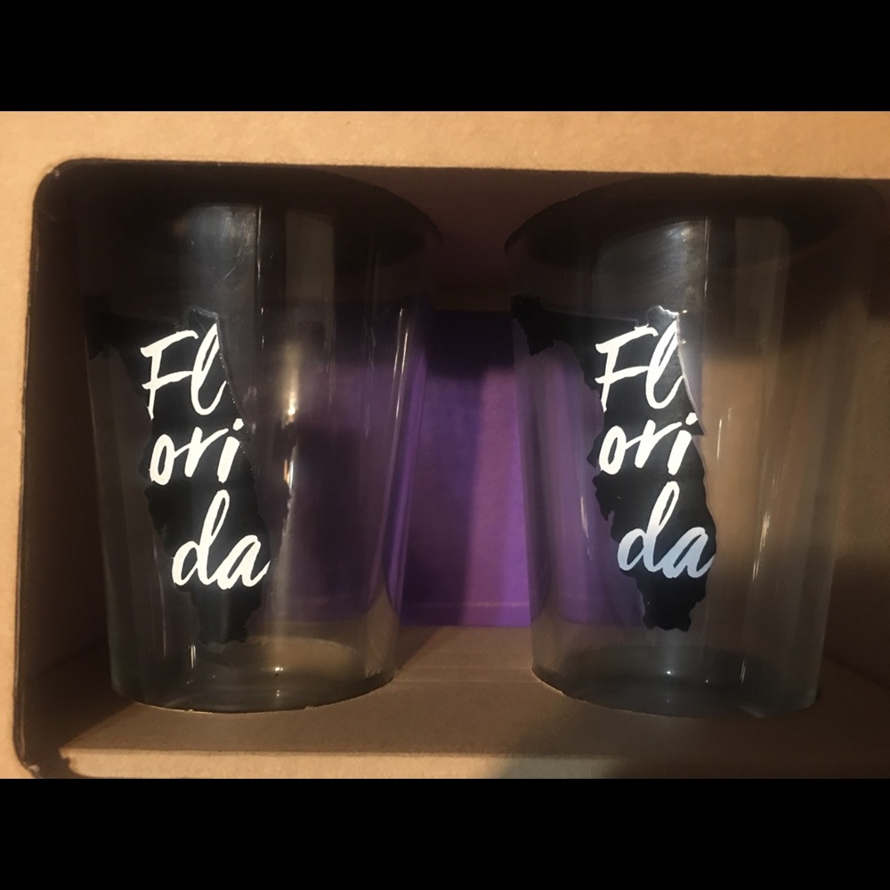 Glasses/Beer Mugs
